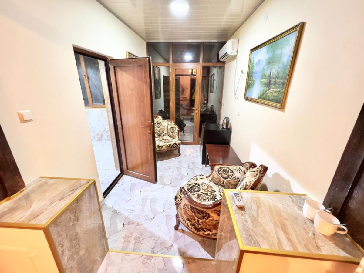 Hotel Royal Kutaisi Eksteriør billede