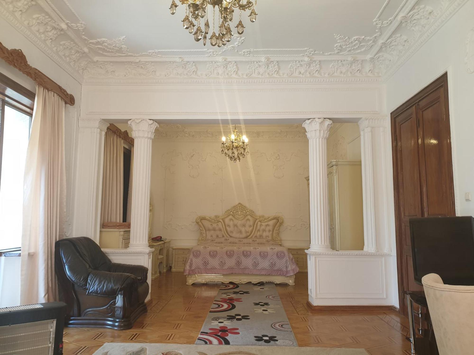 Hotel Royal Kutaisi Eksteriør billede