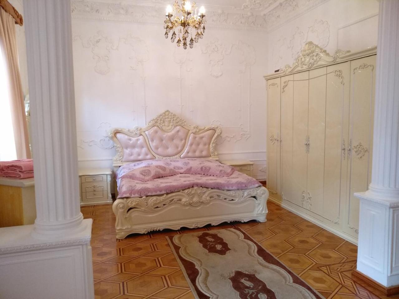 Hotel Royal Kutaisi Eksteriør billede