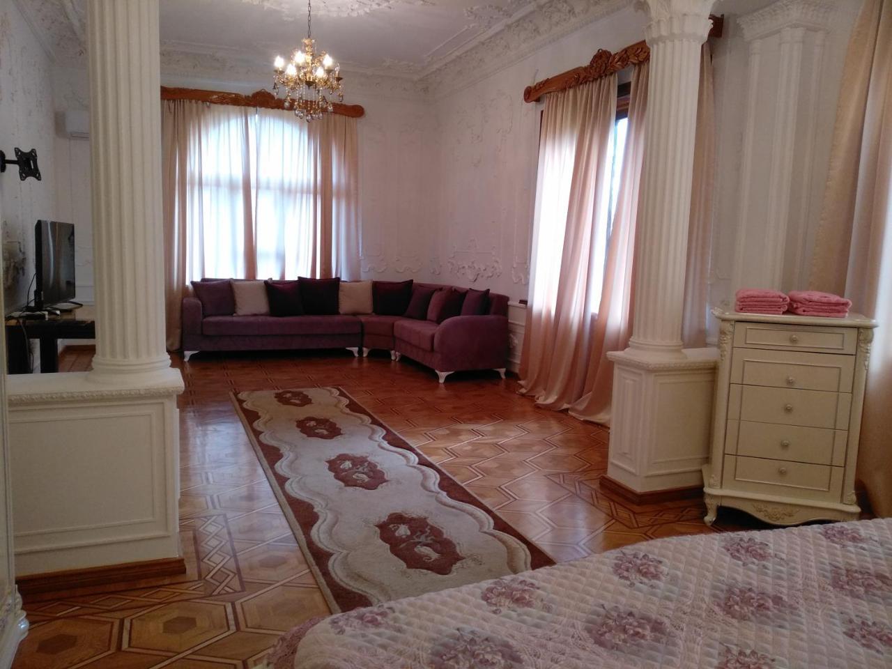 Hotel Royal Kutaisi Eksteriør billede