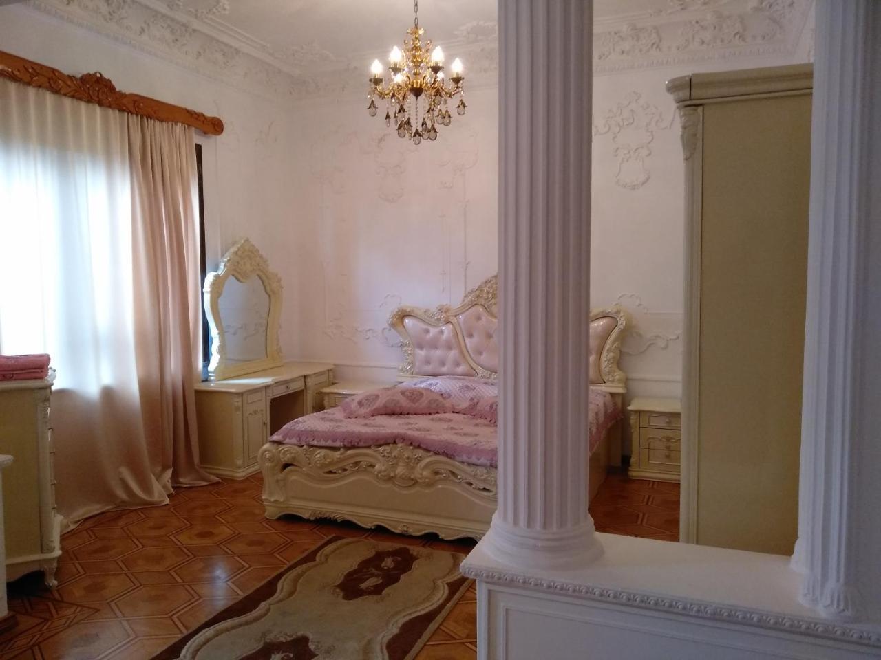 Hotel Royal Kutaisi Eksteriør billede