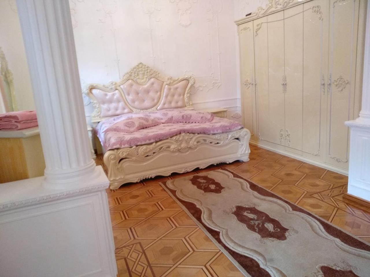 Hotel Royal Kutaisi Eksteriør billede